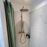 - Proche & Gare Apartment *